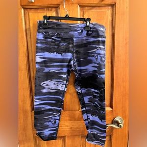 Women’s Calvin Klein Performance Yoga Capri Pants